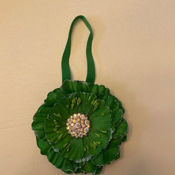 Tieks flower - Picture 1 of 2